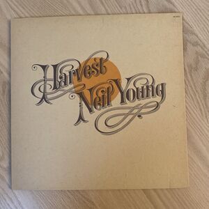 Neil Young Harvest Vinyl LP Reprise / Warner Bros Records 1972 MS 2032 Lyrics